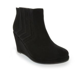 rampage wedge boots